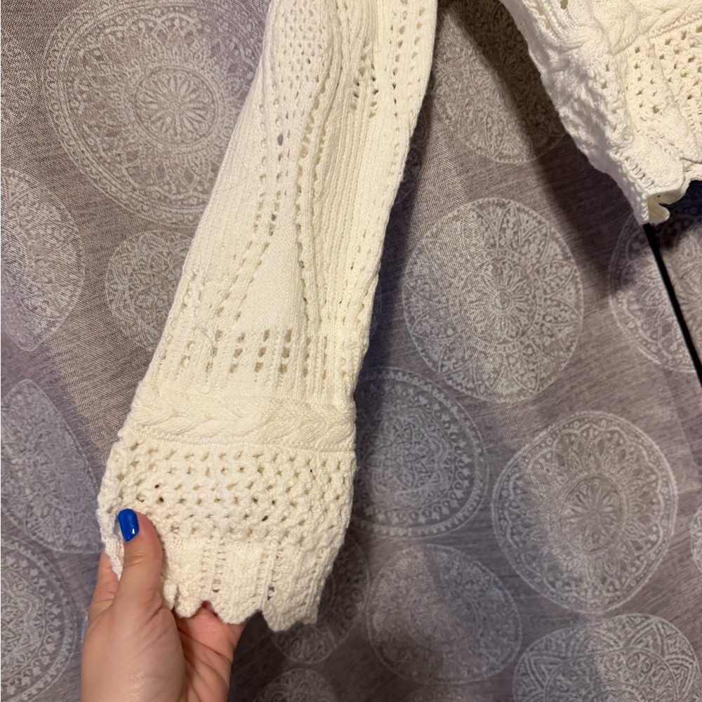 Francesca's Collections Cream Open-Knit Scalloped Button Cardigan - Picture 4 of 5